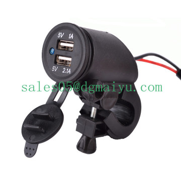 Enchufe de motocicleta USB dual de 12V 2.1A con luz LED